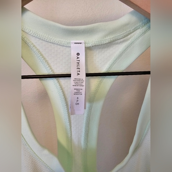Athleta Momentum Seamless Tank Top - Picture 3 of 3